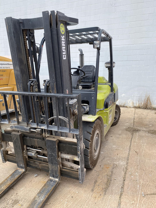 2021 KOMATSU FG25T-16