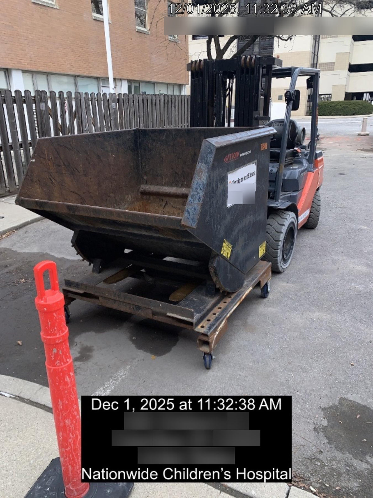 2017 ARROW MATERIAL HANDLING Dump Hopper