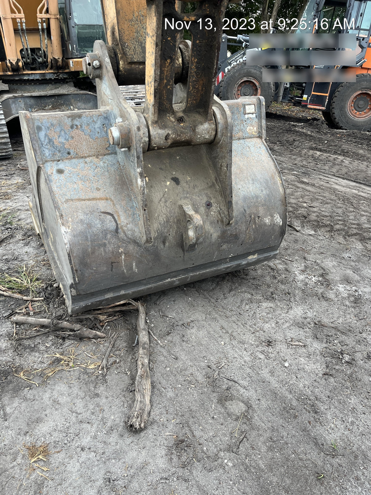2016 CASE 60" Tooth Bucket - Case