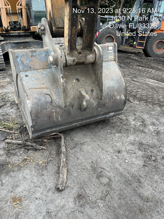 2016 CASE 60" Tooth Bucket - Case