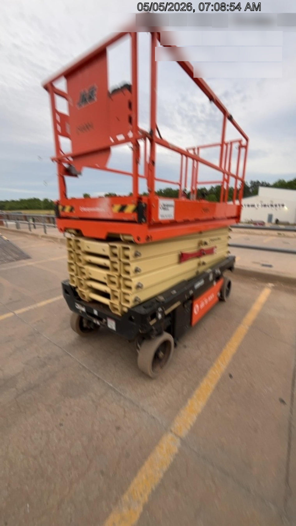 2023 JLG R4045