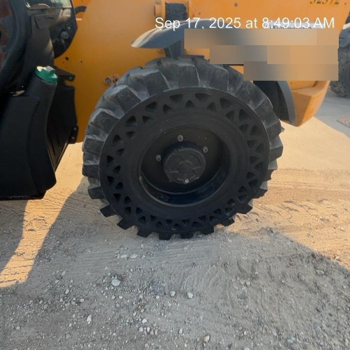 2019 JCB 510-56 Open ROPS, 74 HP, Solid Tires, Worklights, Beacon, Aux Hydraulics, Lifting Eye 72" Carriage/60" Forks