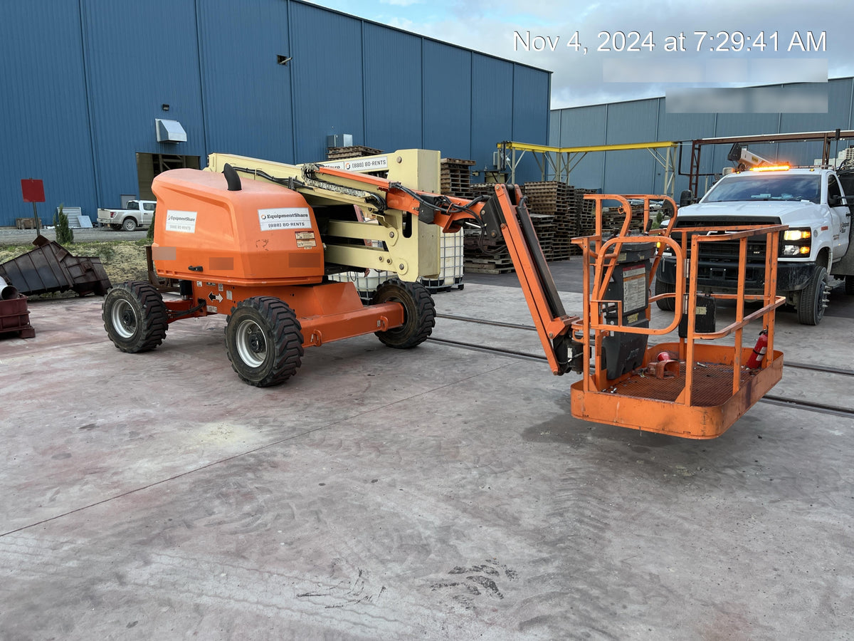 2019 JLG 450AJ