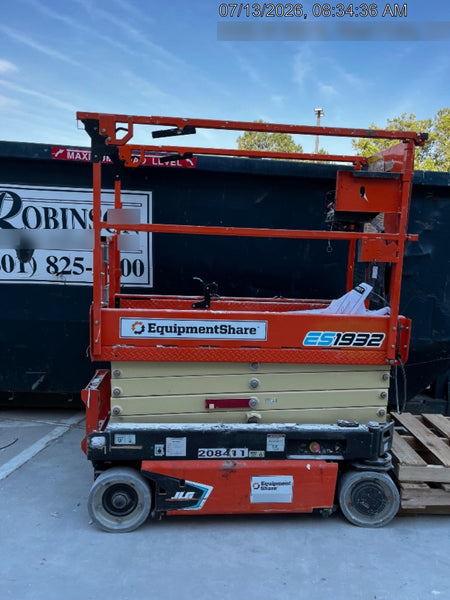 2022 JLG ES1932