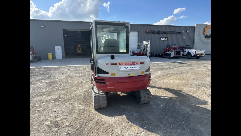 2020 TAKEUCHI TB240