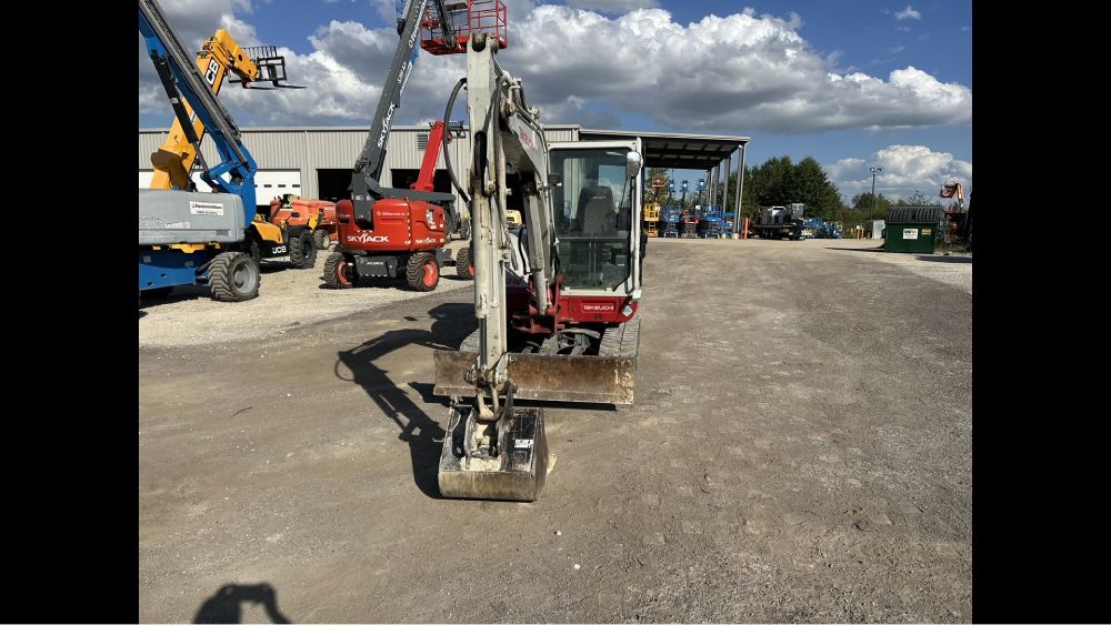 2020 TAKEUCHI TB240