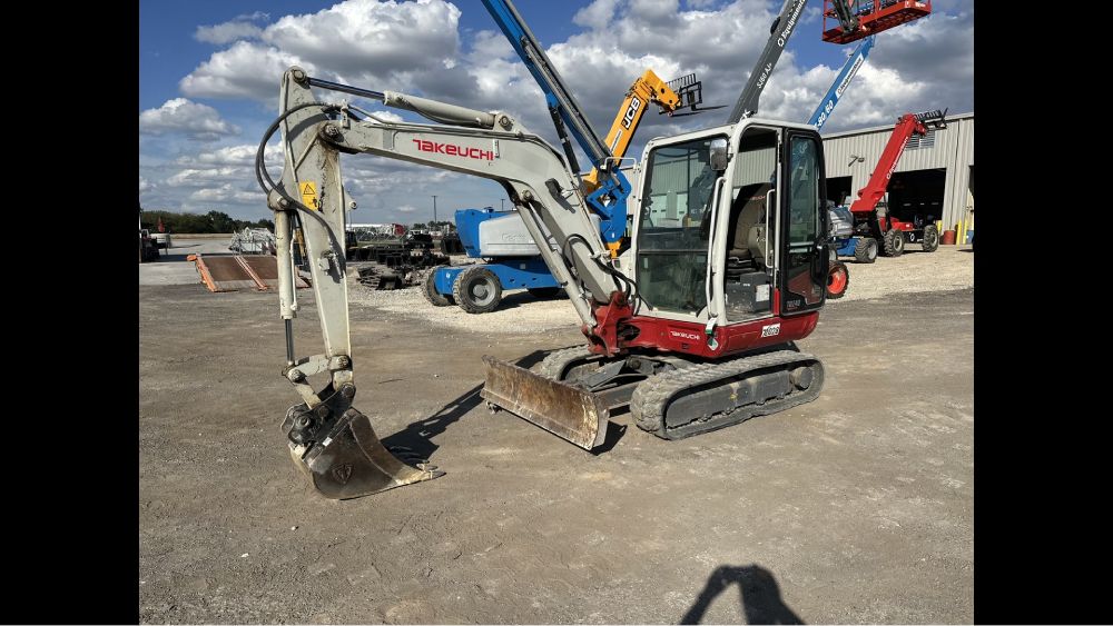 2020 TAKEUCHI TB240