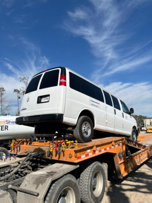 2023 CHEVROLET Express Van - Rental