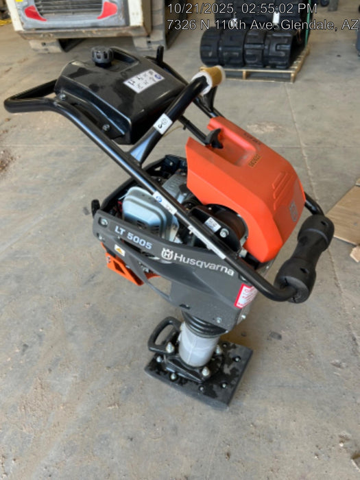 2025 HUSQVARNA LT5005