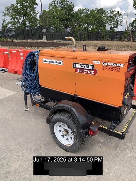 2021 Lincoln Electric Vantage 322 Vantage 322 Ready Pak 3 w/ Decals, ORANGE (includes trailer, cable rack, fender light kit) NO Telematics