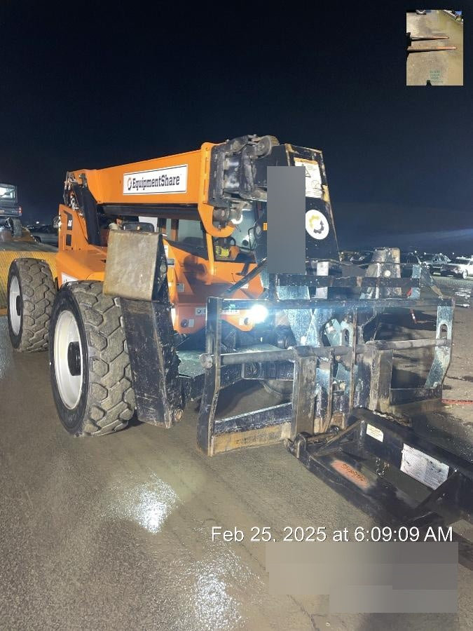 2021 SKYTRAK 10054