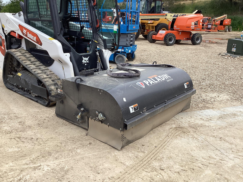 2021 PALADIN Sweepster SB72