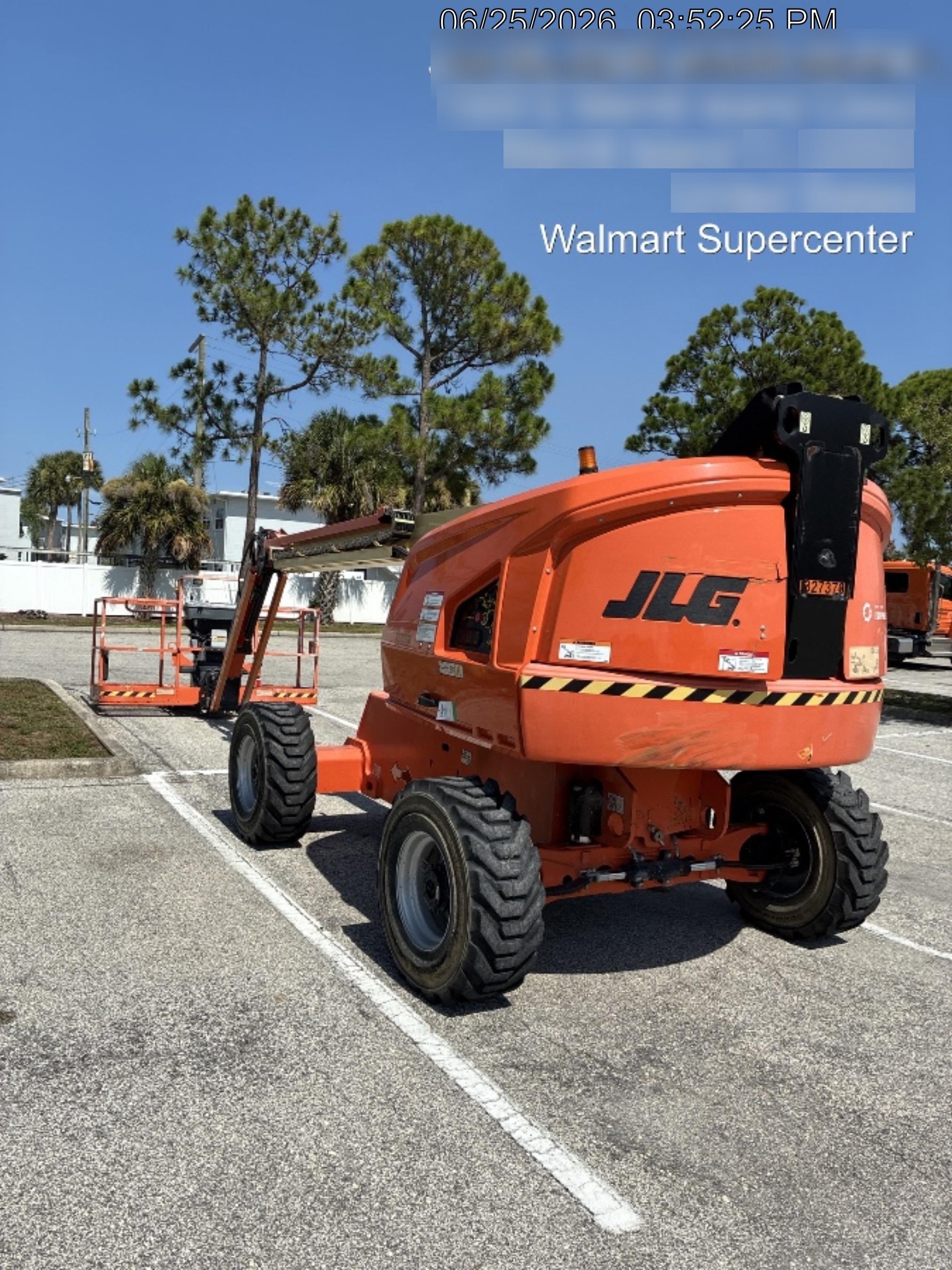 2023 JLG 460SJ