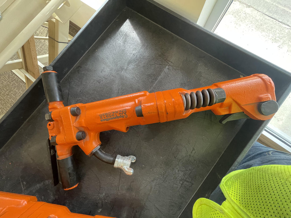 2021 MICHIGAN PNEUMATIC MP-TPB60-114