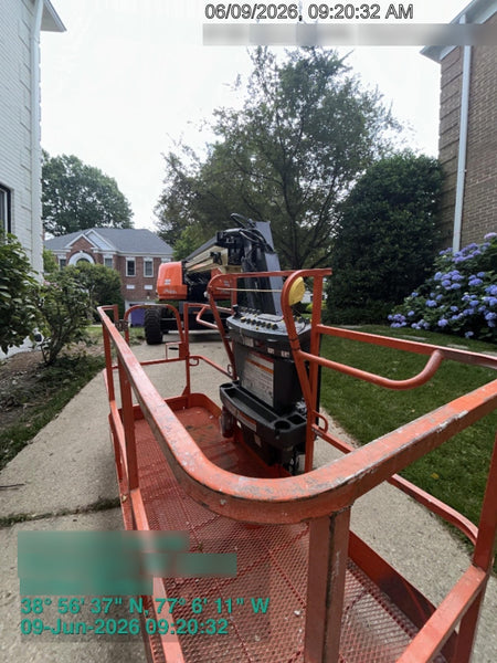 2025 JLG 660SJ
