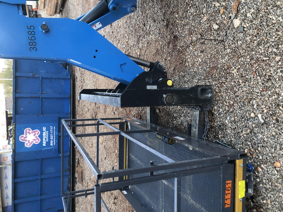 2019 Genie GTH-1056 Cab/Heat/AC, FF Tires, LED Work Lights, Beacon 60" QA Carriage, 60" Forks