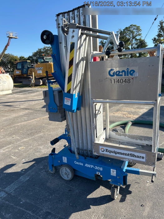 2020 GENIE AWP-30S