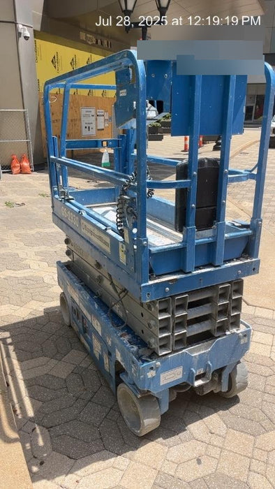 2020 Genie GS-1930 Solid Non Marking Tires, Beacon, Folding rails with half height swing gate