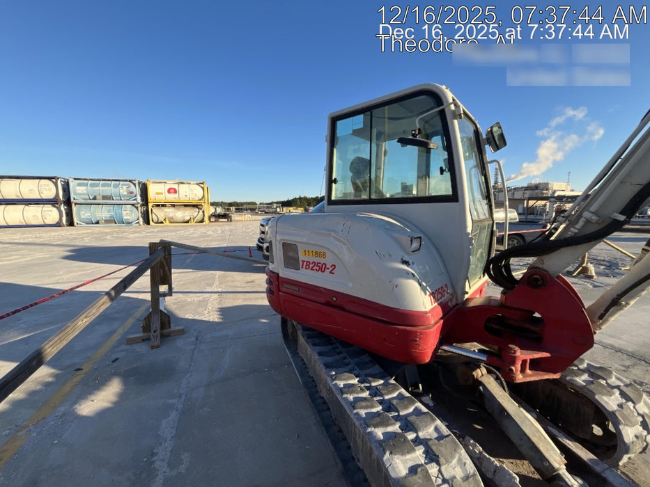 2020 Takeuchi TB250-2C Cab/Heat/Air, Rubber Tracks, Manual TAG QC