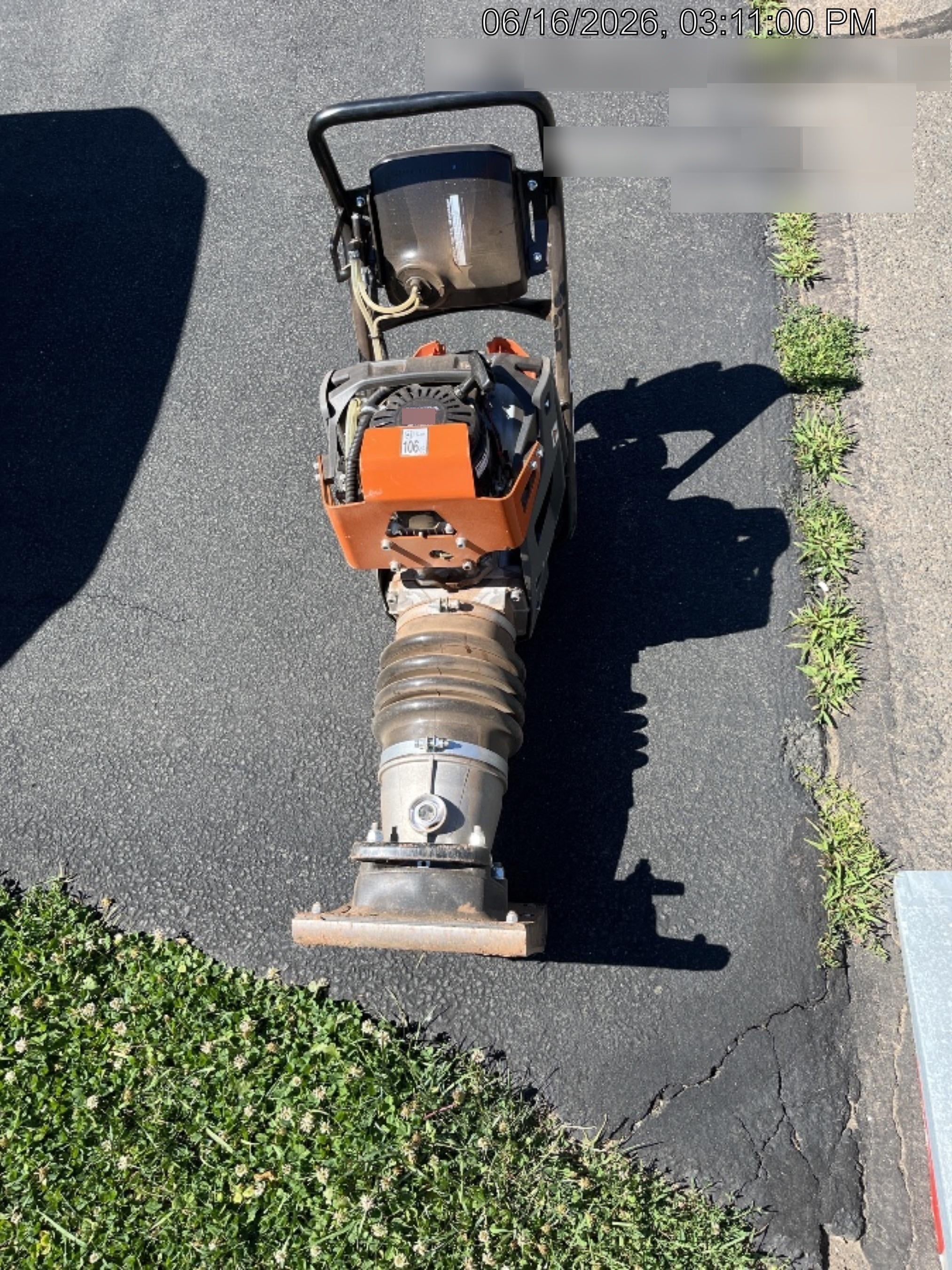 2024 HUSQVARNA LT6005