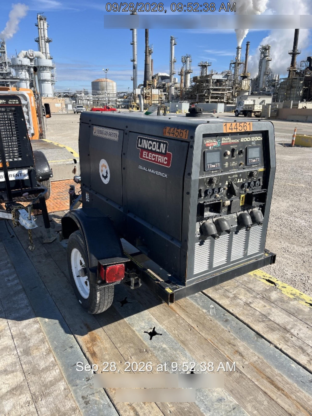 2021 Lincoln Electric Dual Maverick 200/200X Ready Pak 3 (includes trailer, cable rack, fender light kit)