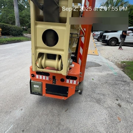 2019 JLG X600AJ