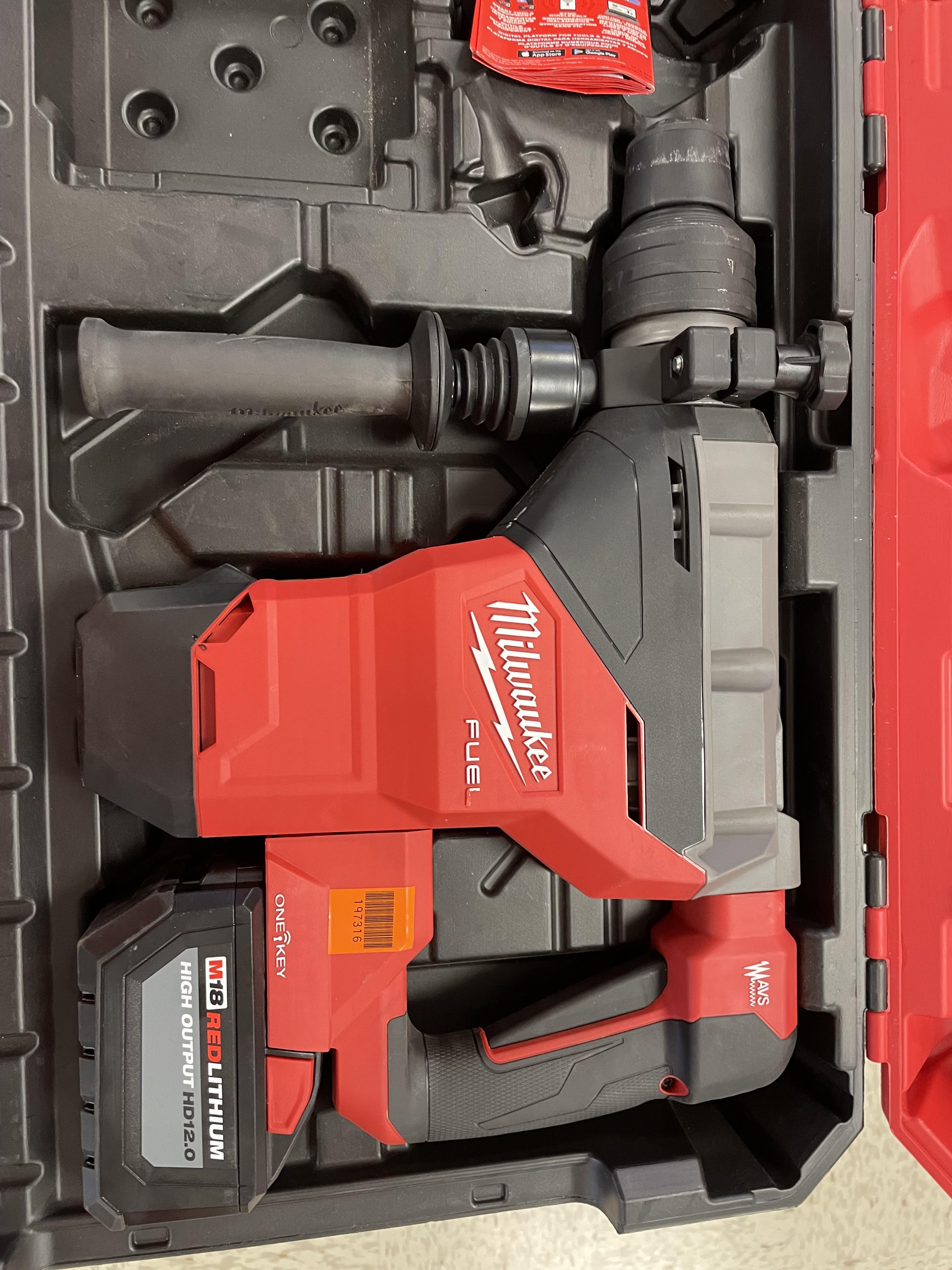 2021 MILWAUKEE 2718-22HD