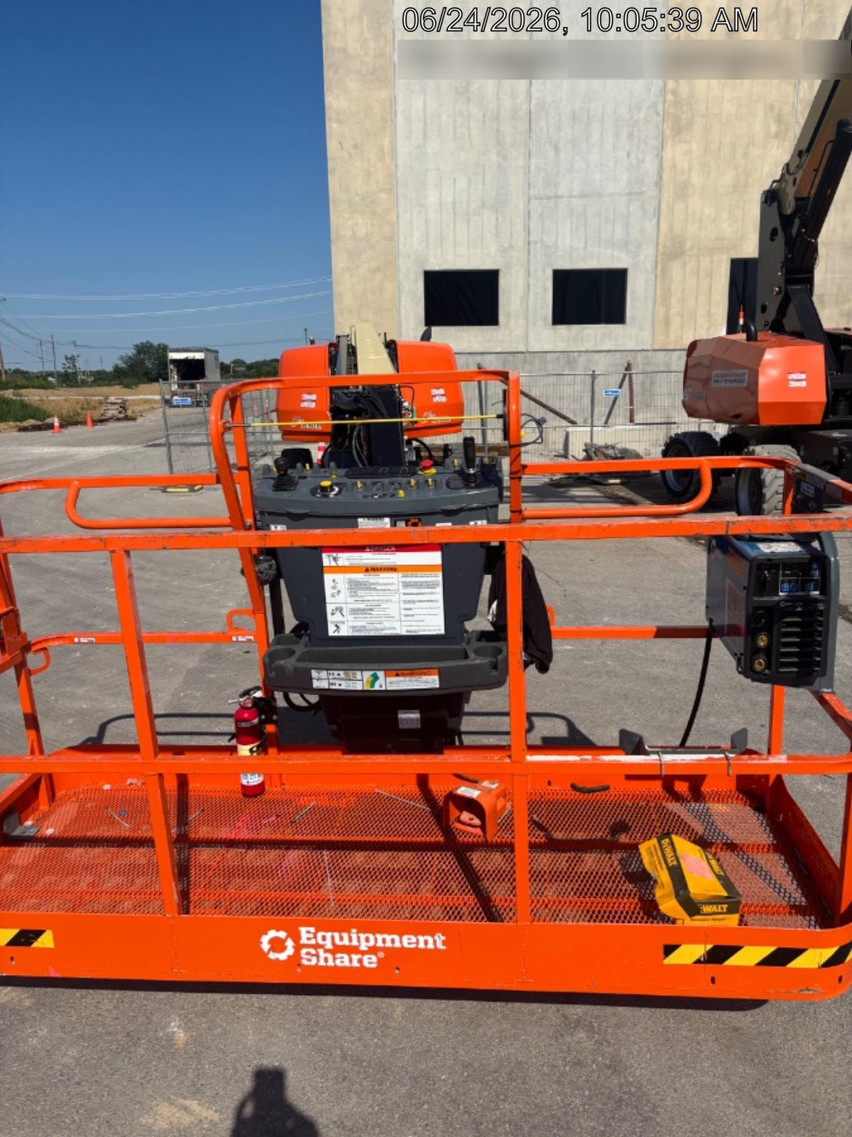 2026 JLG 660SJ