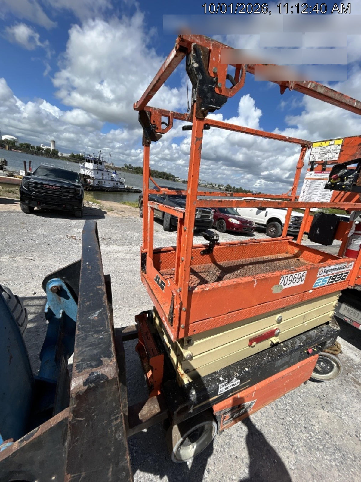2022 JLG ES1932
