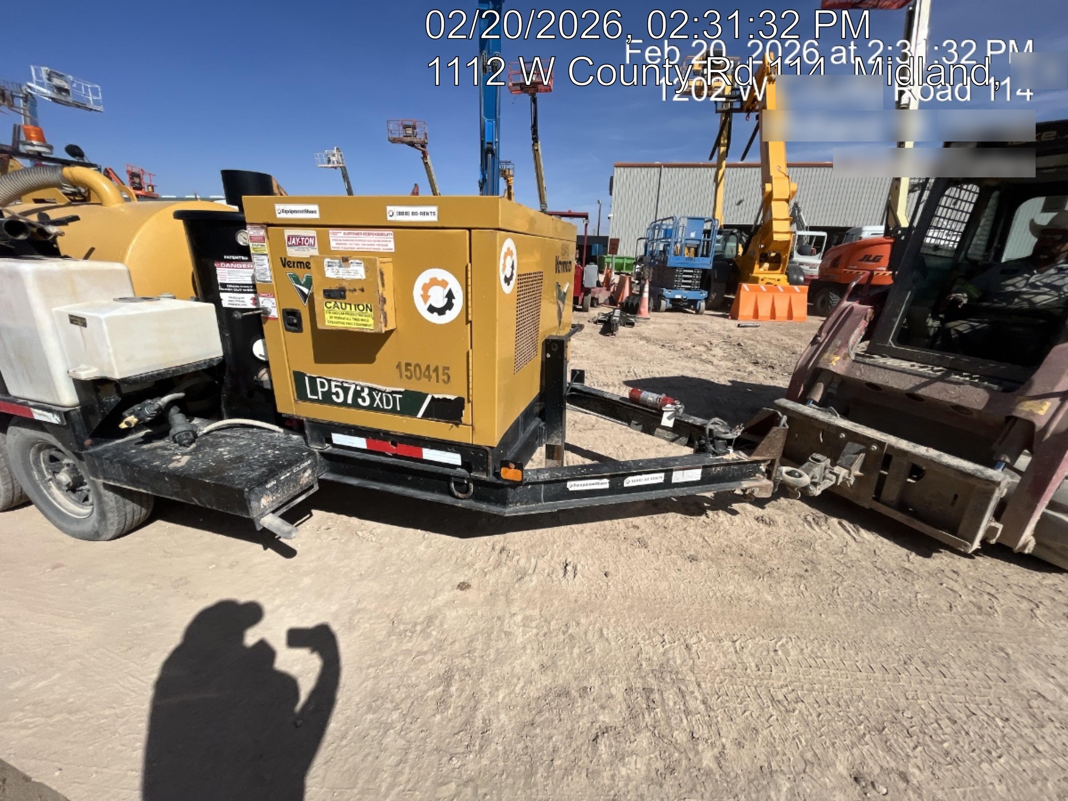 2021 Vac-Tron LP573XDT T4 Koehler Diesel Engine, 500 Gallon Debris Tank, x2 100 Gallon Water Tanks