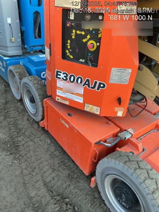 2019 JLG E300AJP