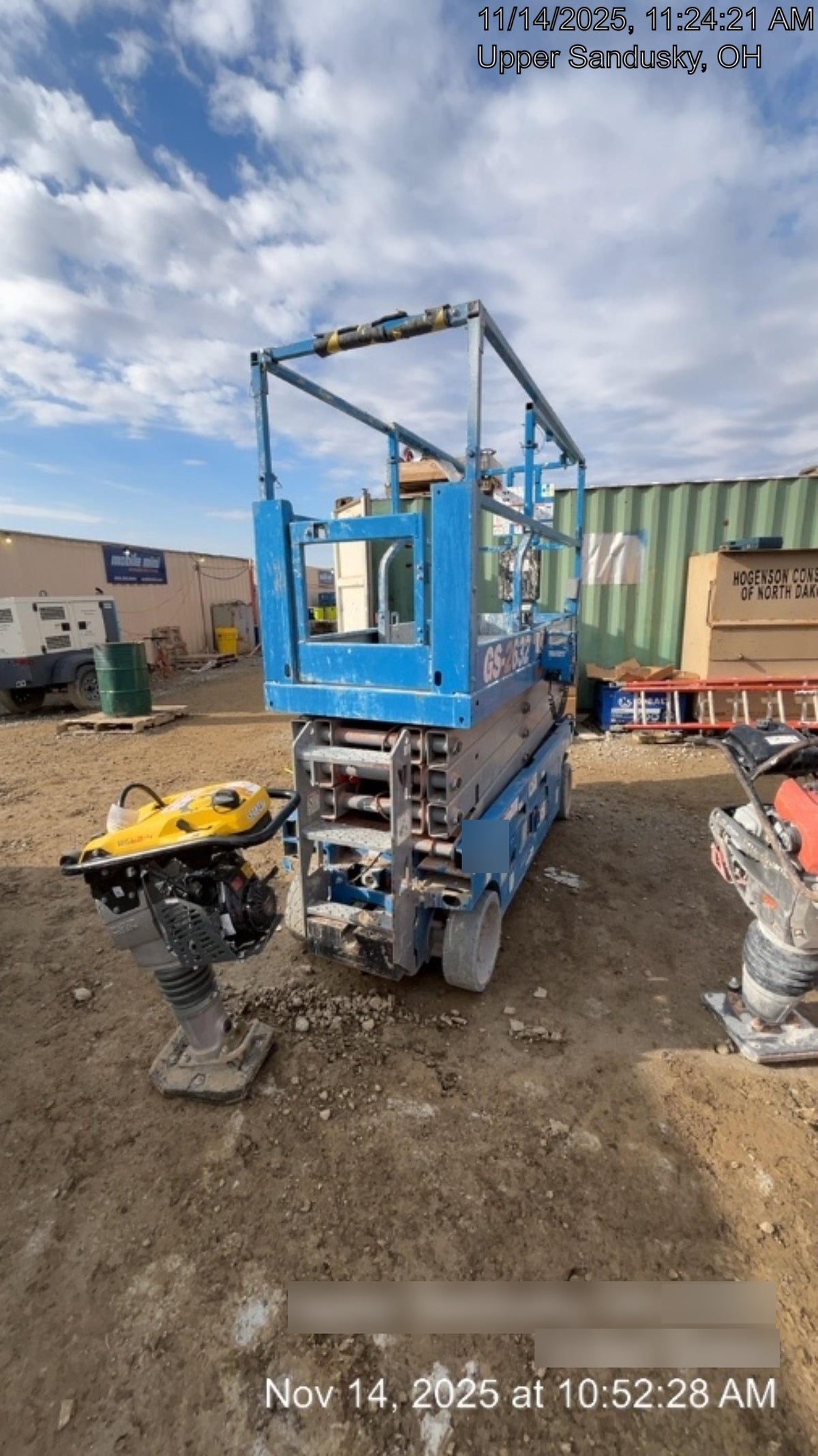 2022 GENIE GS-2632
