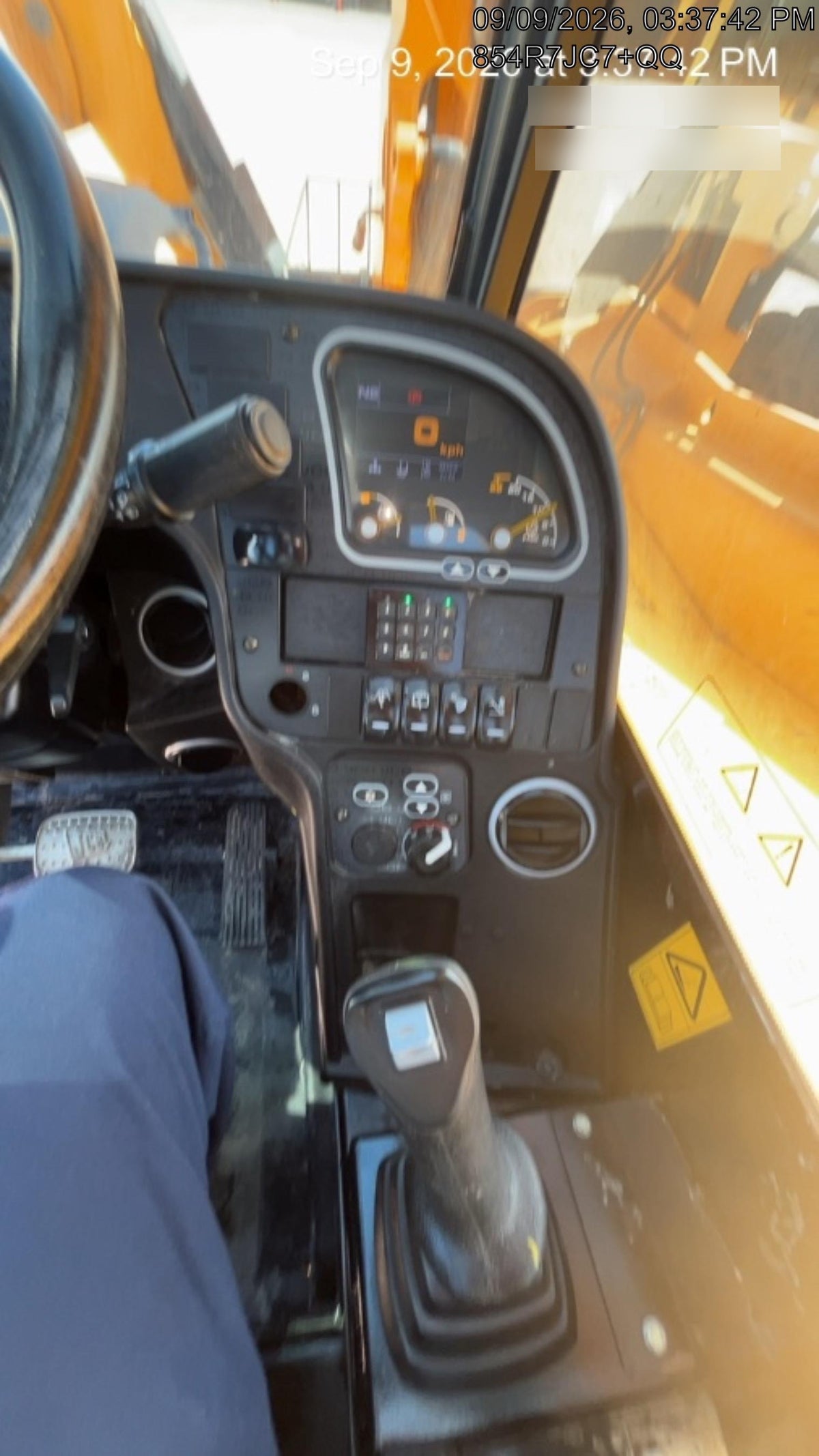 2021 JCB 510-56