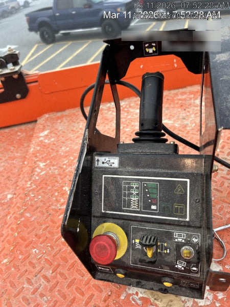 2025 JLG ES3246