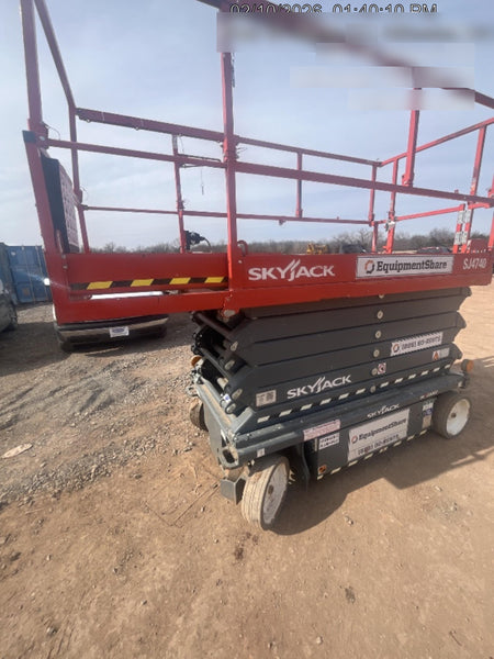 2023 SKYJACK SJ4740