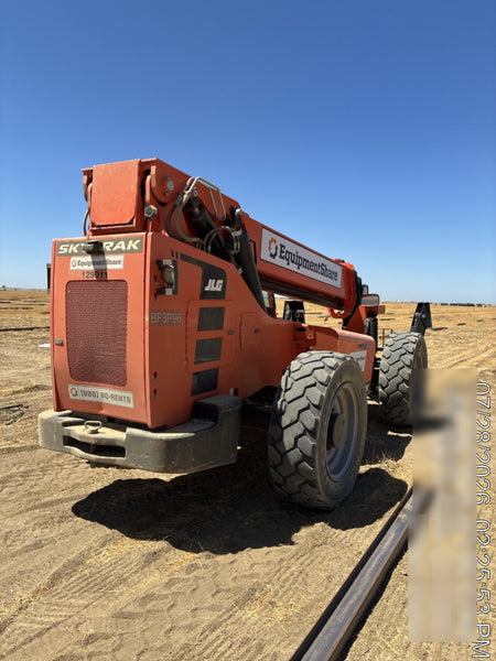 2021 SKYTRAK 12054