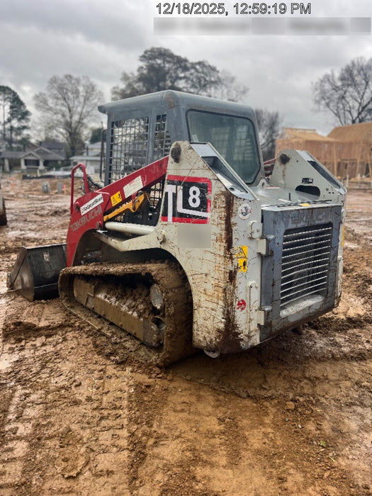 2019 Takeuchi TL8 Canopy, 15" Wide Rubber Tracks, Back-up Alarm, Front & Rear Working Lights, Auxiliary Hydraulics, Two-Speed Travel, Electronic Monitoring System 76" HD Smooth Dirt Bucket with Bolt-On Edge, 20.3 cubic feet Capacity