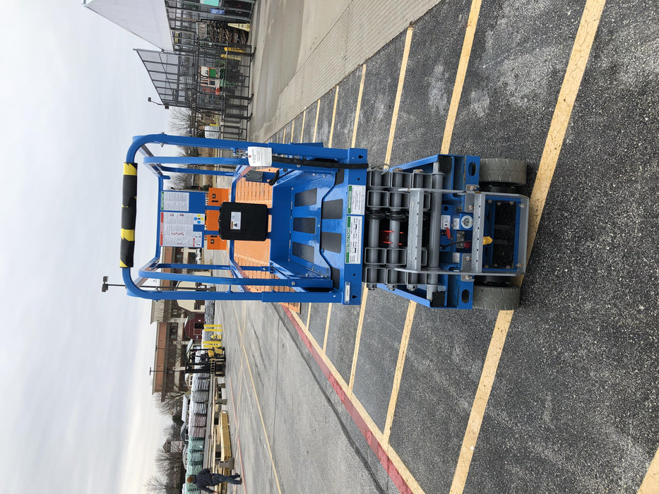 2019 Genie GS-1930 Fixed Rails with Chain Entry