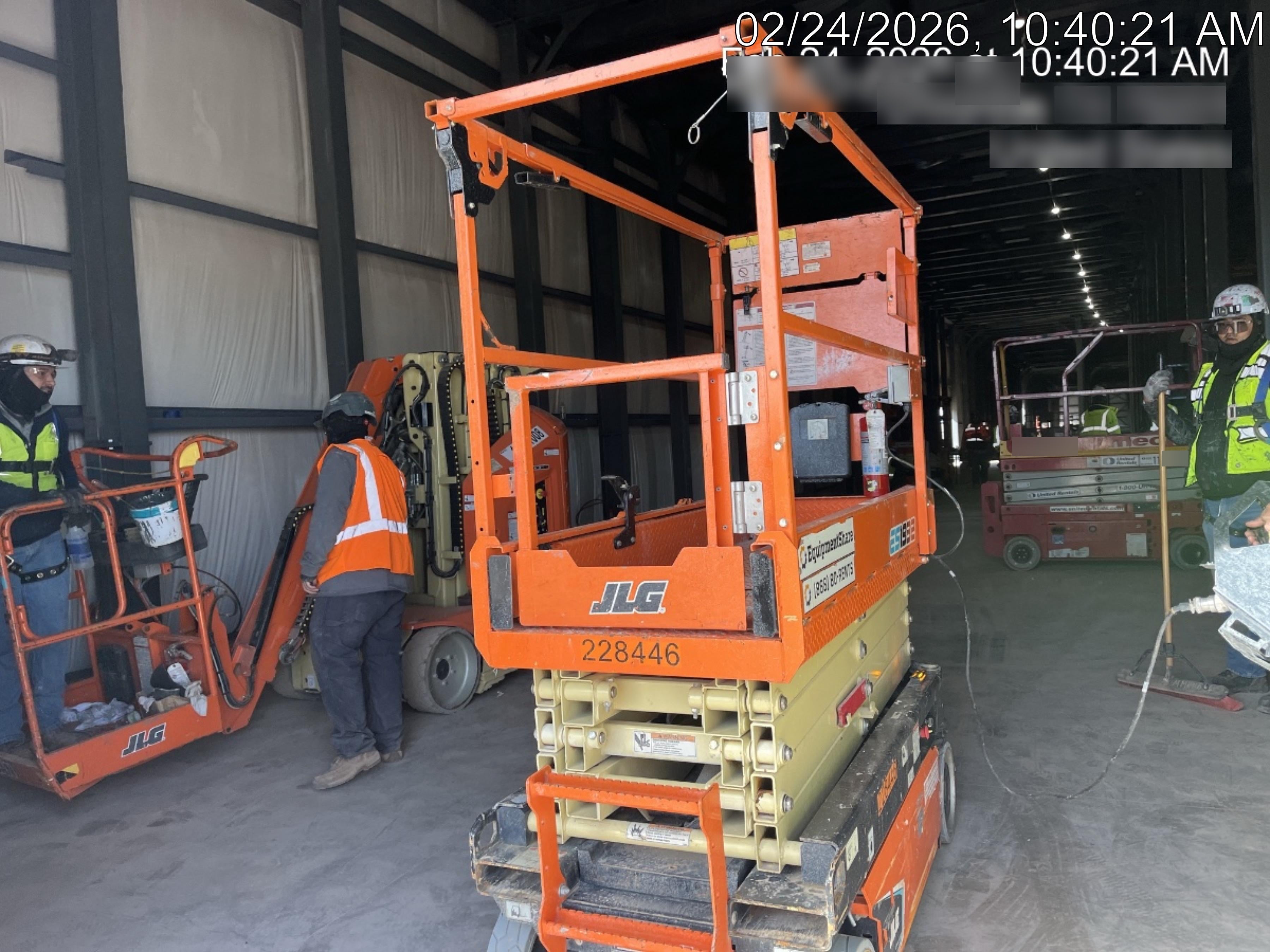 2022 JLG ES1932