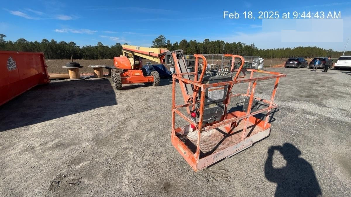 2019 JLG E600JP