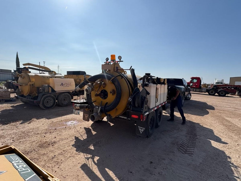 2023 VAC-TRON LP573XDT