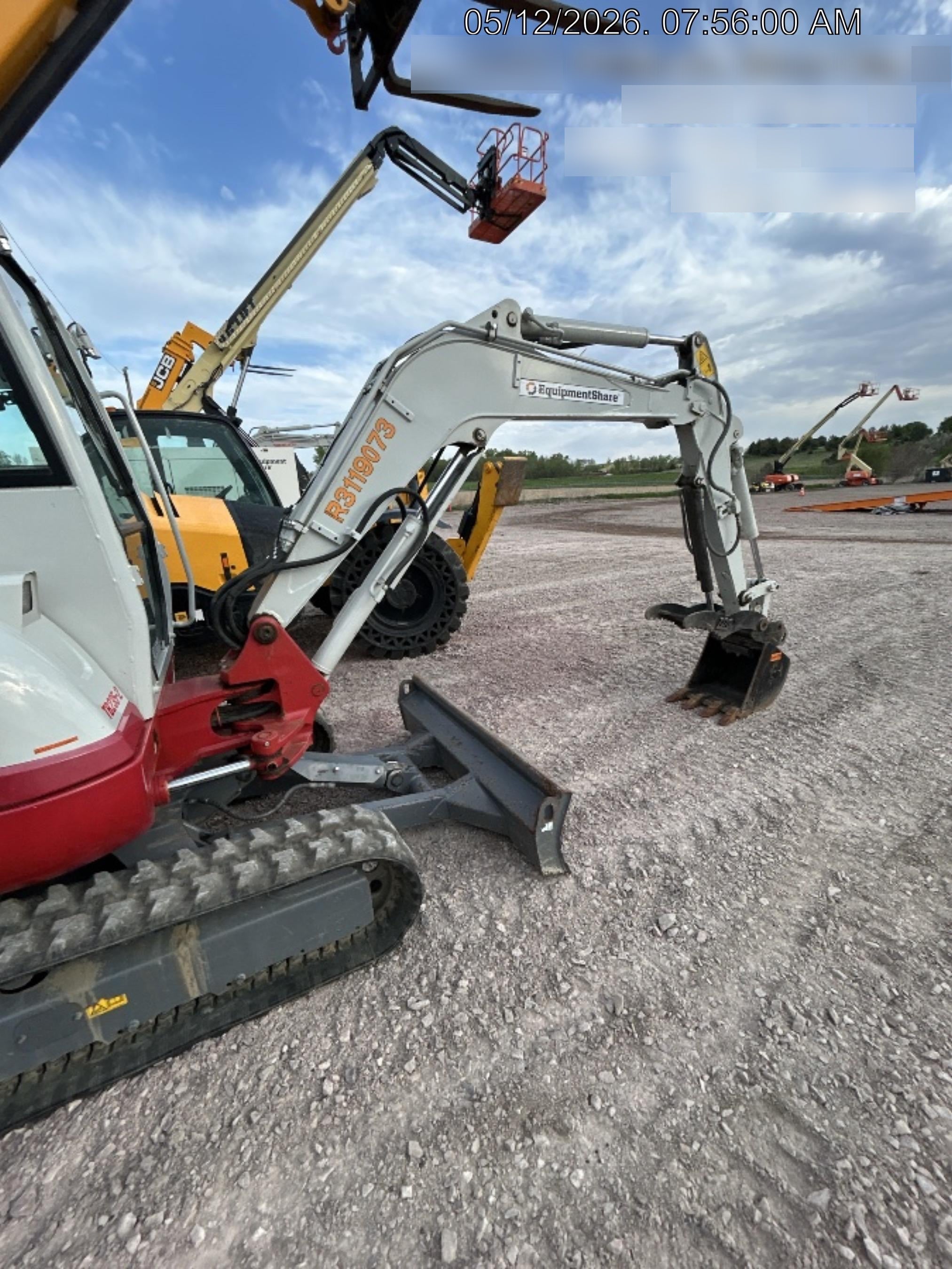 2022 TAKEUCHI TB235-2CR