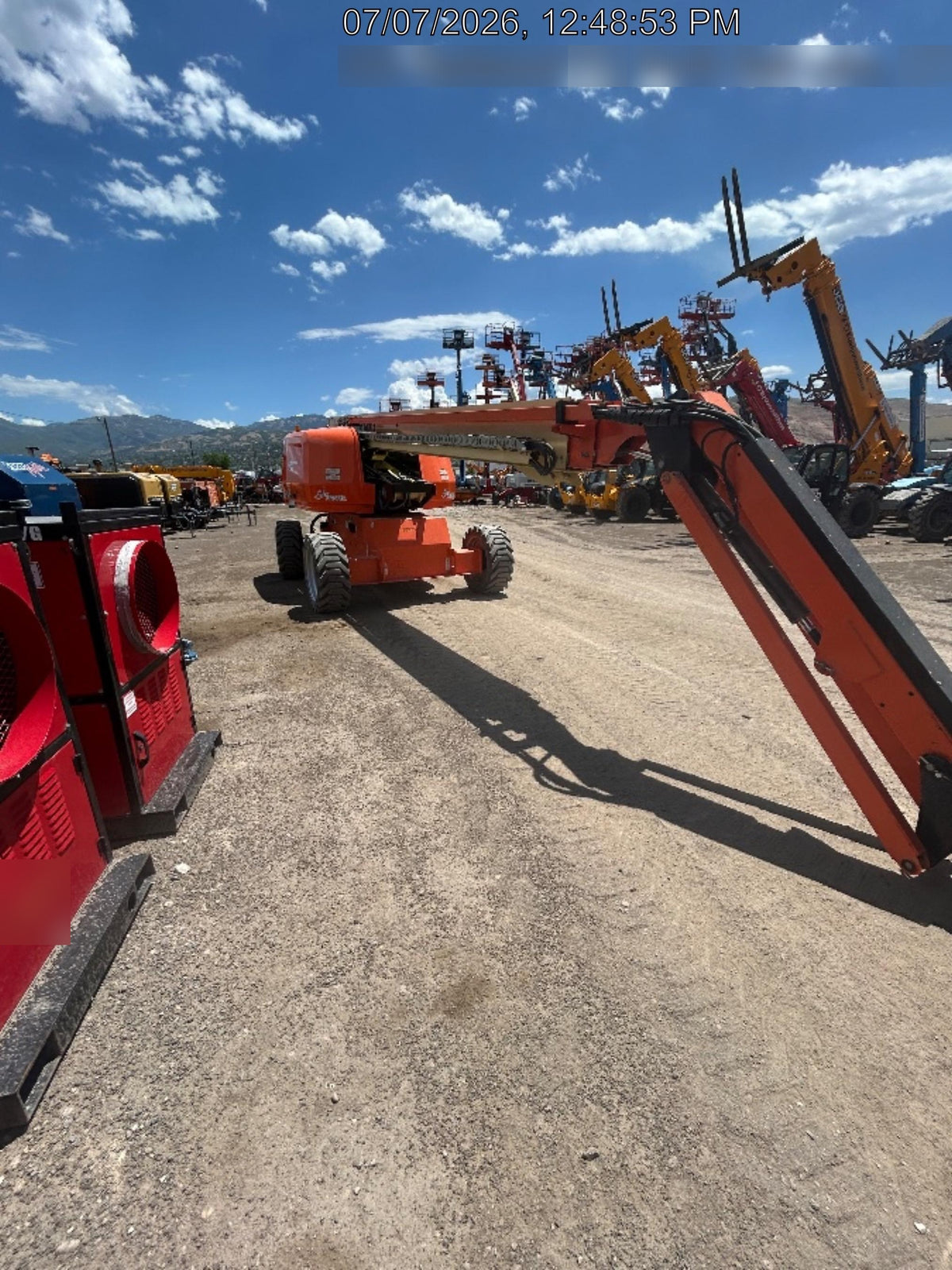 2023 JLG 660SJ