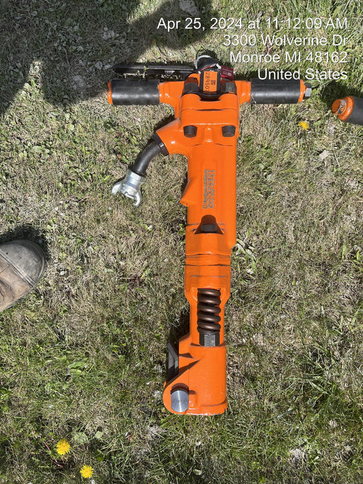 2023 MICHIGAN PNEUMATIC ES-TPB60-118-TRACKER