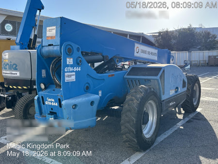 2022 GENIE GTH-844