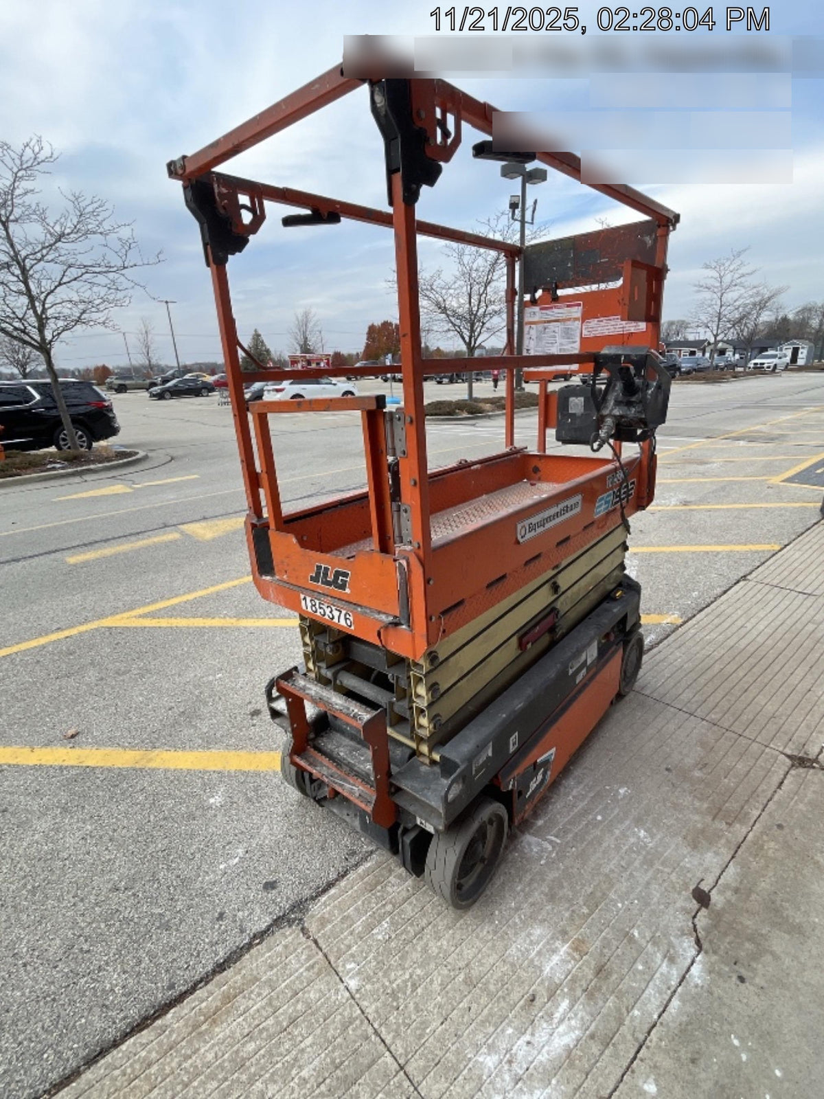 2021 JLG ES1932