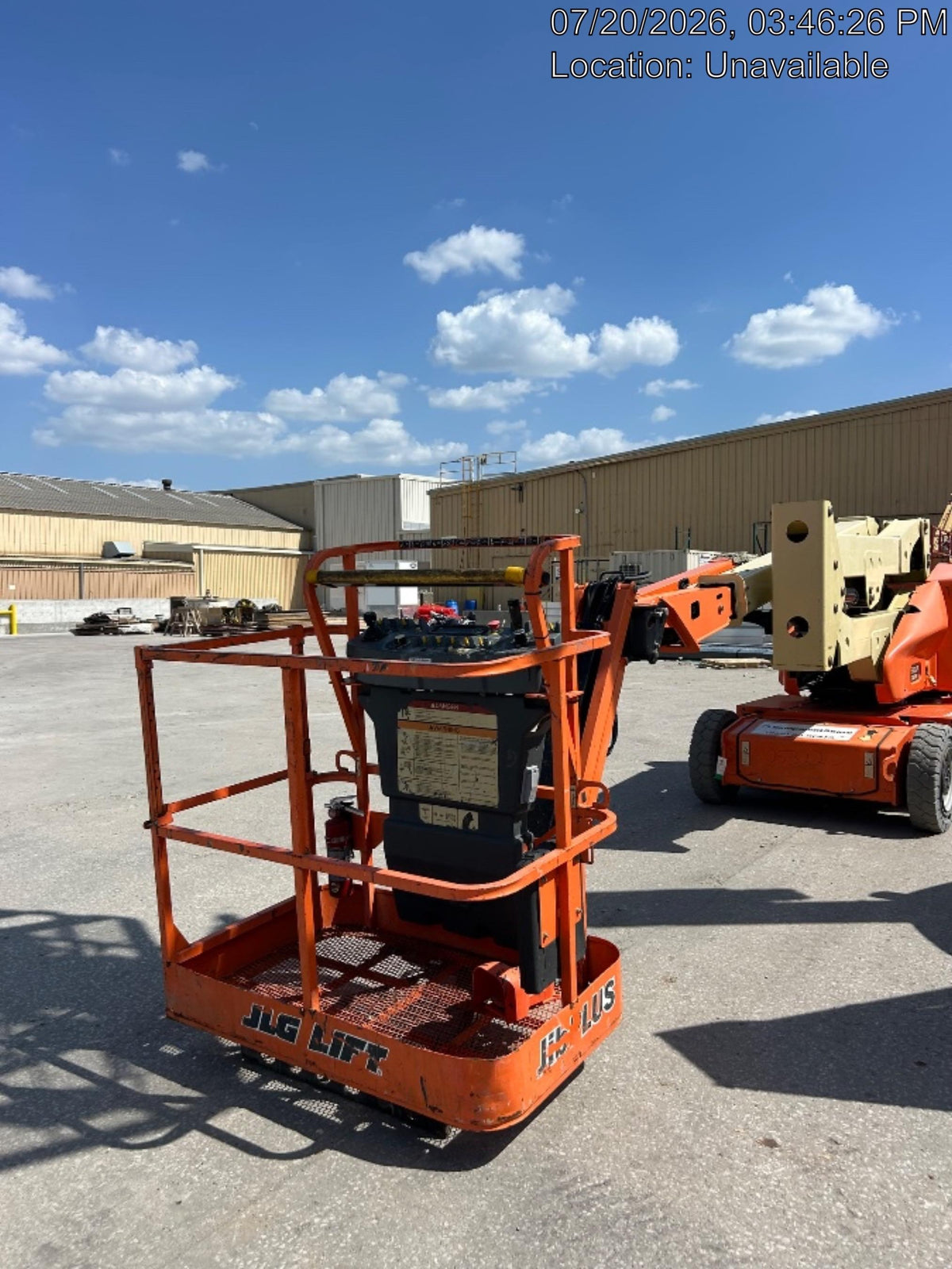 2019 JLG E400AJPN