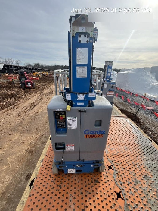 2021 GENIE GR-20