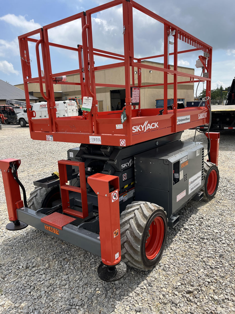 2023 SKYJACK SJ6832 RT