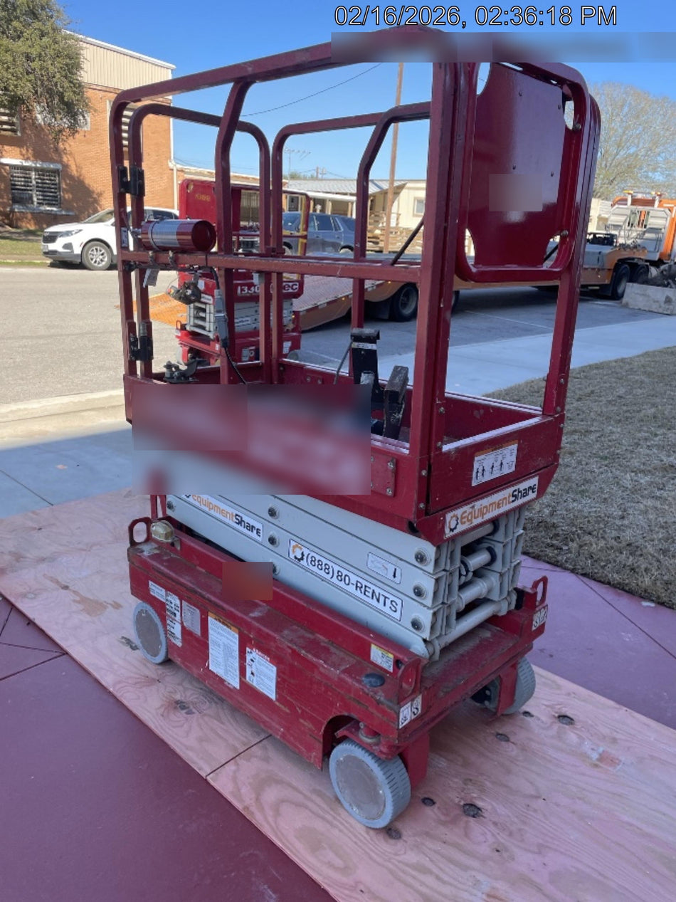 2019 MEC 1330SE MEC 1330SE w/ES Track Hardware, Full Extended 2 Year Warranty